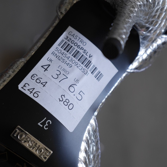 TOPSHOP silver point toe sling back stilettos | size 6.5 - Picture 4 of 6